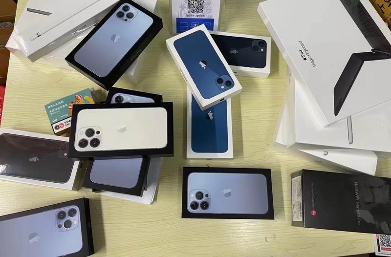 2021-11-06 deseja vender iPhone e samsung novos, recondicionados e usados ​​originais, produtos da empresa de Hong Kong TopTruly